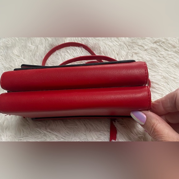 Forever Young Wallet Craoss Body Purse Red - Picture 3 of 10